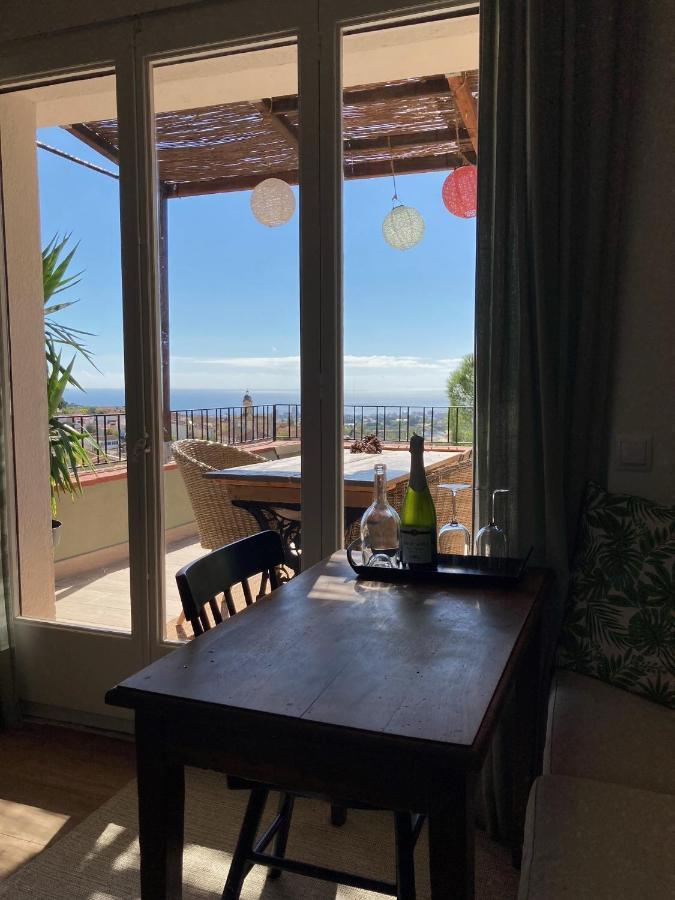 Cozy Place, Big Roof Terrace & Spectacular Views. Cabrils Eksteriør bilde